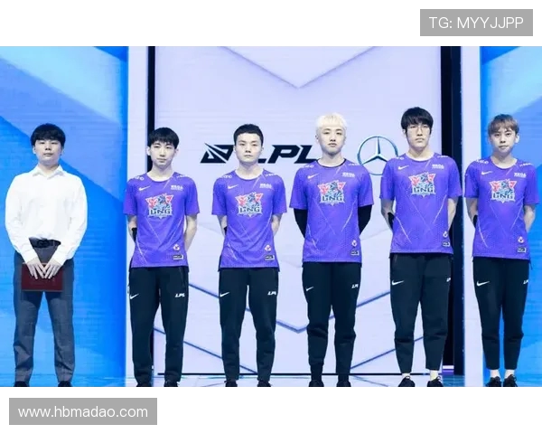 FPX在挑战者杯积分榜上以74分稳居第一，争夺冠军的希望依然强烈