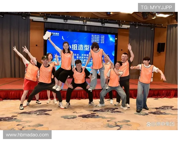 上海街舞队与成都街舞队赛后复盘团队协作的精彩瞬间与经验分享