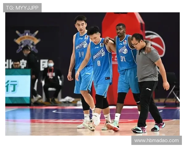 北京篮球队的快速转型与未来发展探讨热议