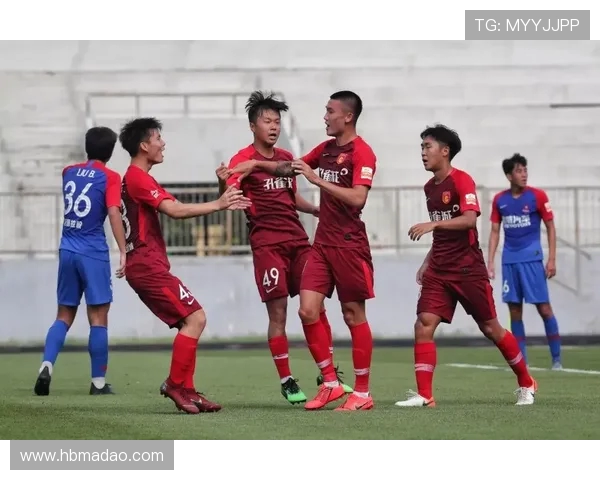 重庆足球队强势领跑钻石联赛积分榜以91分领先群雄