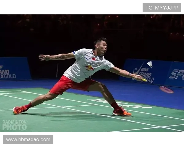 深圳羽毛球队防反战术解析与实战应用探讨